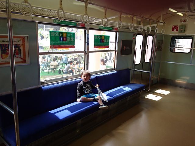 �d�Ԃ̒��ɓ���܂���_���s�S��������