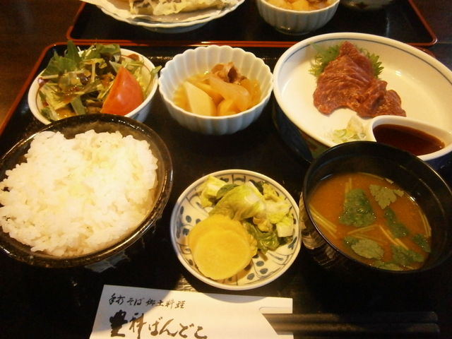 Kitten̖LȂ΂ǂ̓eʐ^3