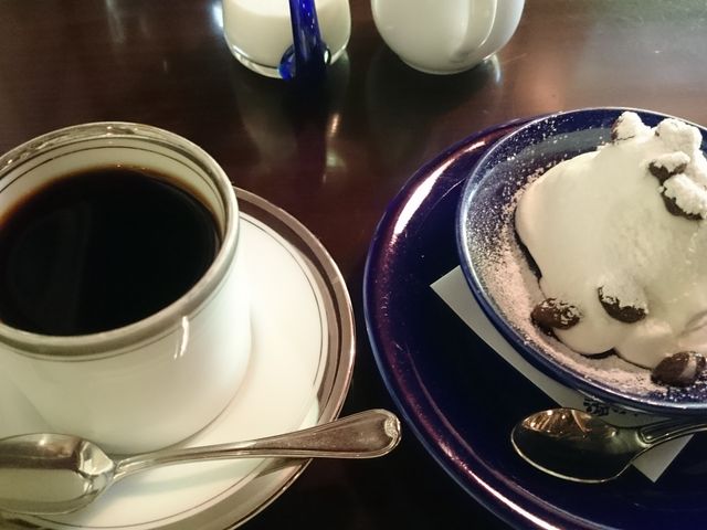 R[q[ƃEtB̑gݍ킹߁B_[@V䞠~