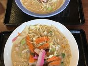 ~bVF̃K[nbg ߃PC^[X̓eʐ^2