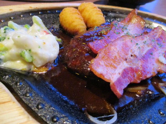 x[Rƃf~no[O_тhL[CݒʓX