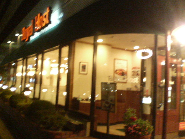 �k���X_���C�����z�X�g�k���X