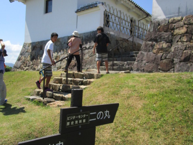 �ǂ����߂��҂��Ă��܂��B_�x����i�x���r�W�^�[�Z���^�[�j