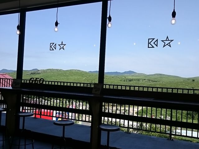 �W�]�䉡�̃J�t�F����̌i�F_�H�g��J���X�g�W�]��