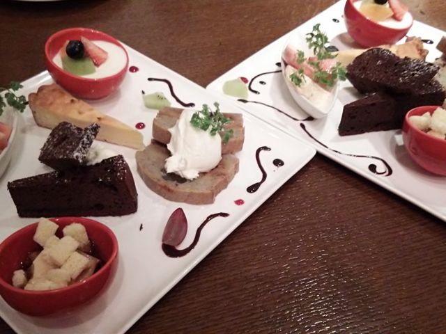 HirotanCafe Cotton Club V̓eʐ^1