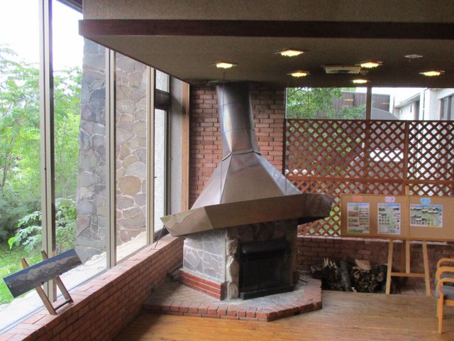 ���r�[_���n�n�C�����h�z�e��