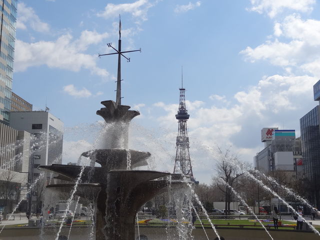 �����̃e���r���@���͋C���܂������Ⴂ�܂�_�����ۂ�e���r��