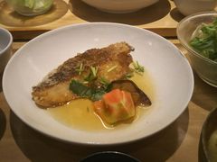 Tom̂ہ[ƕxmւ̓eʐ^1