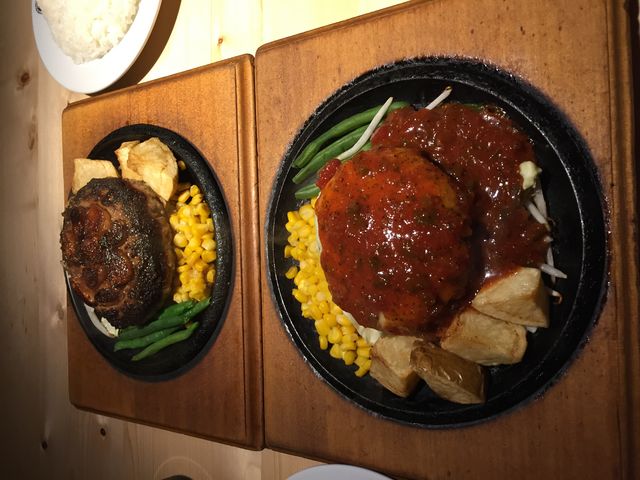 ͂Ȃ̃qbR[ {X̓eʐ^1