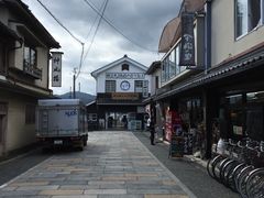 ̃}}̒OCʊЂւ̓eʐ^1