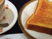 �~���N������̊ە�����X����O�{�X�̓��e�ʐ^1