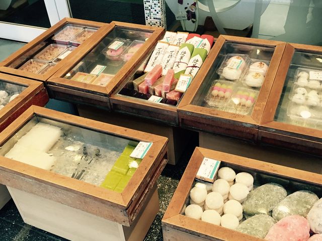 䂫Ȃ̎Rَq܂̓eʐ^2