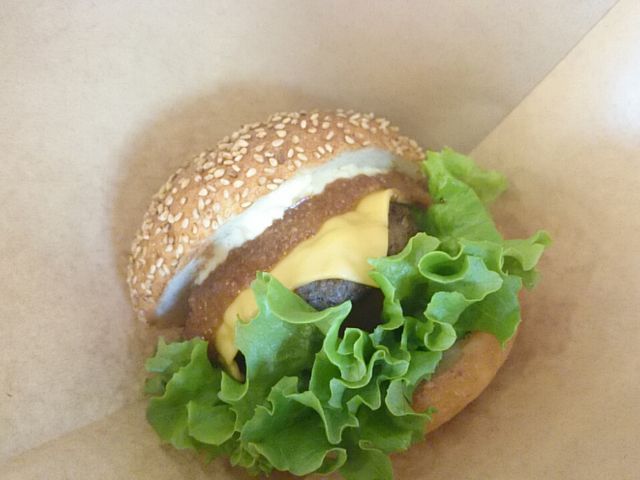 t͍T߂ł̎|݂킦_tbVlXo[K[ V΋`XiFRESHNESS BURGERj