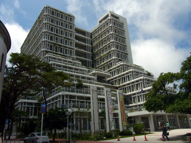 �e���ɐA����A�����O��_�ߔe�s����