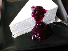 ���q����̌ܐ�ڃz�e���㍂�n�ւ̓��e�ʐ^1