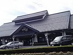 SHOZO̓΂Â@S{Xւ̓eʐ^1