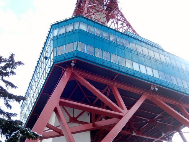 �D�y�̃����h�}�[�N_�����ۂ�e���r��