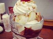 傱̃CzXg uXiRoyal Hostj̓eʐ^1