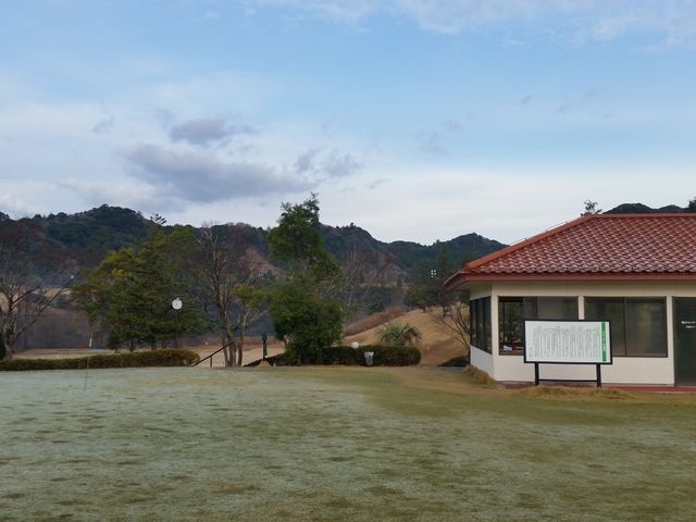 10�ԃz�[��_����J���g���[�N���u