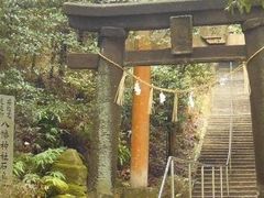 アクセルゼンカイさんの家浦八幡神社石鳥居への投稿写真1