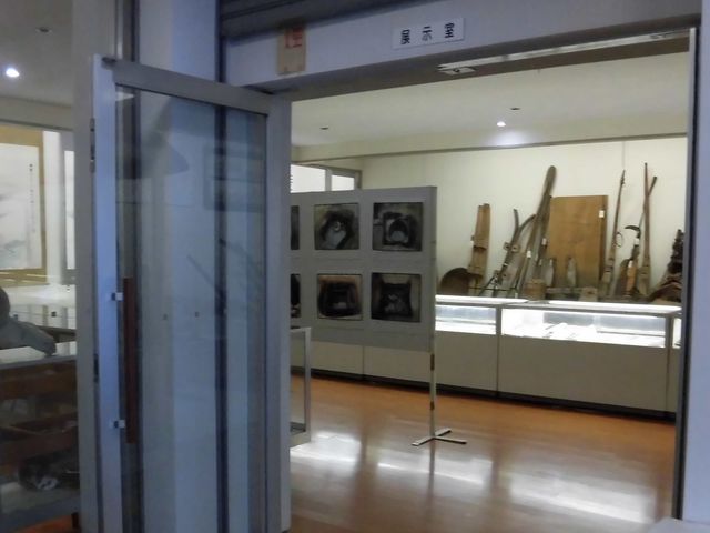 �A_��쒬���j����������