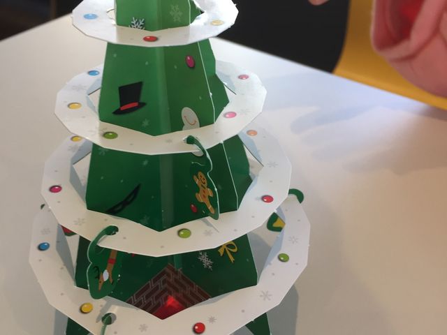 nbs[Zbgł炦܂B_}NhihJX