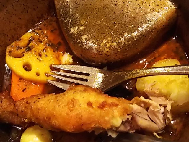 ݂񂳂soup curry yellow̓eʐ^1