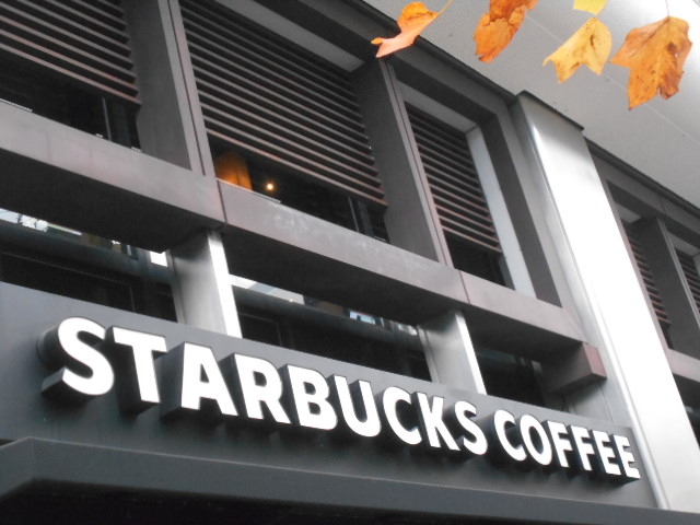 s^[1Kɂ܂_X^[obNXER[q[ s^[X