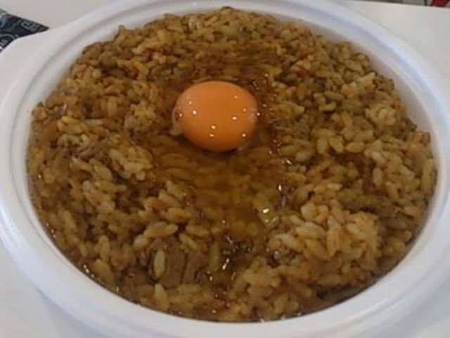 ELLE̎R VێRX̓eʐ^1