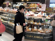 ܂̃J[AEAEwۓX̓eʐ^1