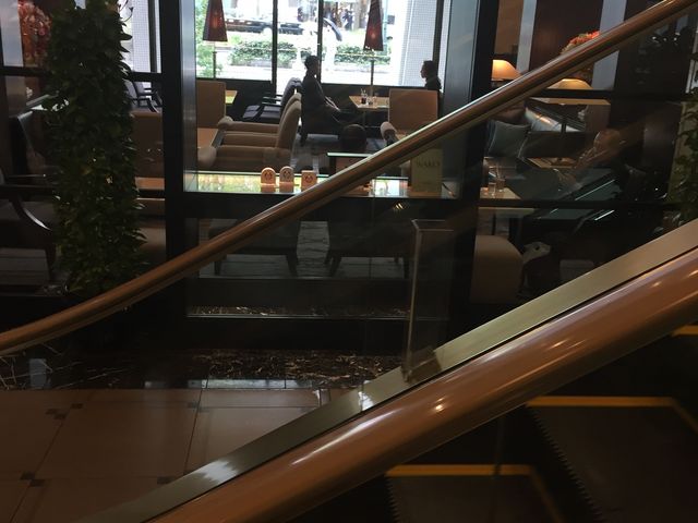 �z�e�����q���_�z�e�����q���