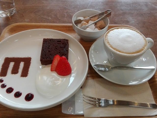 ���́A�uE�v�݂����Ȃ̂́A��\�I�ȃ��j�������g�̂ЂƂI_���c���������p�� �A���e�s�A�b�c�@���S