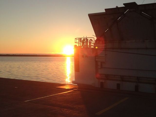 ���z�ƃt�F���[_�t���`