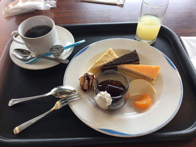 �P�[�L�ƃ[���[�͍D���Ȃ��̂����B_�u���[�Y�x�C�z�e���@���X�g�����A���y�[�W��