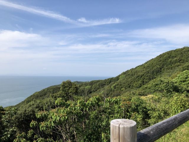 �W�]�䂩��̌i�F_�x�ɑ��I�B����