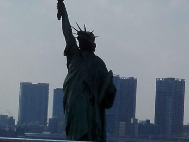 ���R�̏��_���i���j