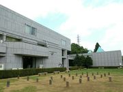 HAY̍ʌRjՂ̔ق̓eʐ^2