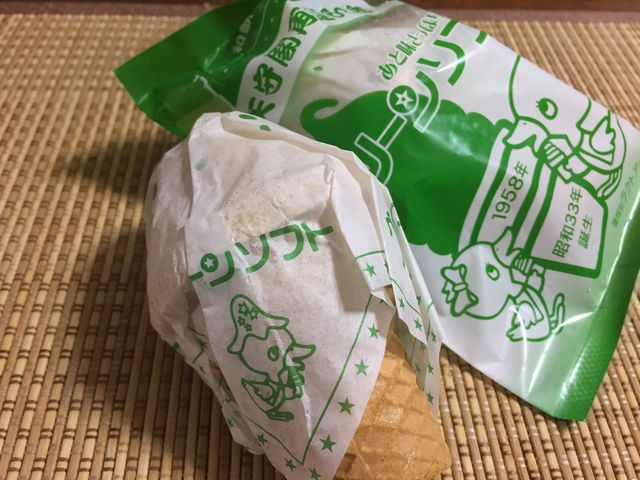 Ap̃O[\tǵAgȃpbP[W_ʗщ {X