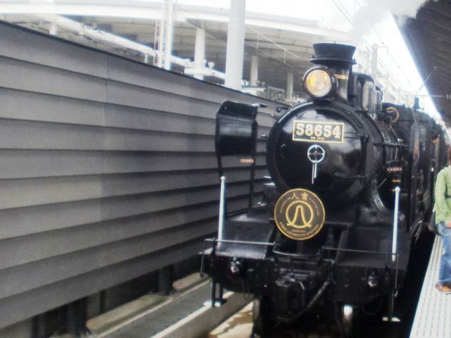 �i�q�F�{�w