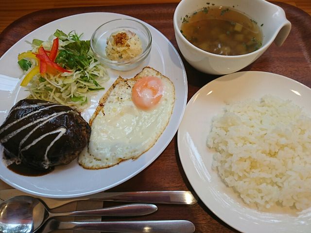 moomî܂ÃLb`̓eʐ^1