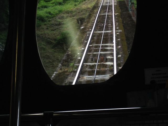 �P�[�u���J�[�͋}�ΖʁI_�ʕ{���N�e���`