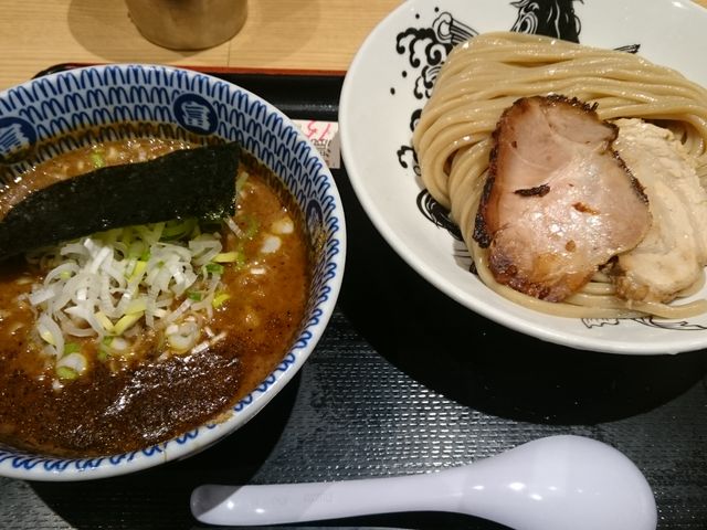 �Z������_�y���G��t�G�L�i�J