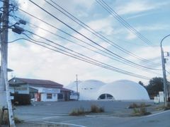 usa����̂ق��Ƃ��s�� �����H�X�ւ̓��e�ʐ^1