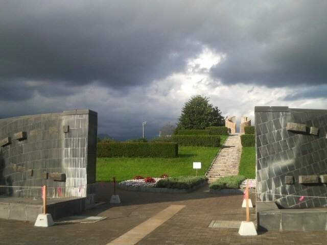 ���a����_���a����