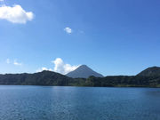 ���E�̋�����̒r�c�΃p���_�C�X�̓��e�ʐ^1