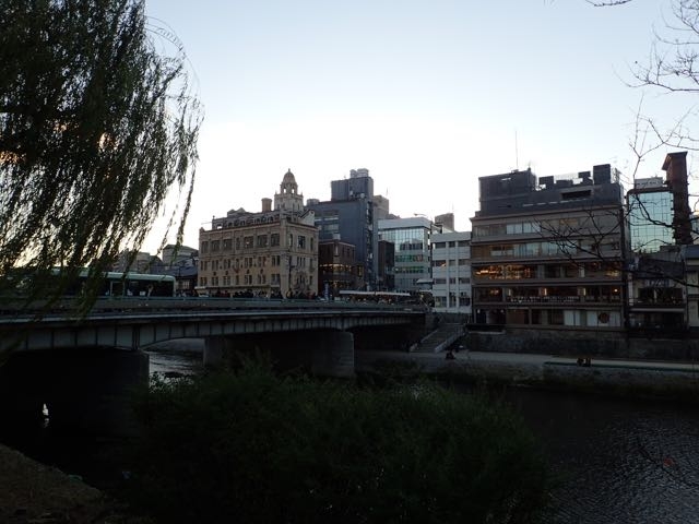 �l��勴_�l��勴