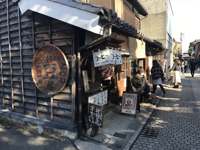 SHIN����̃}�����imame���j�̓��e�ʐ^1