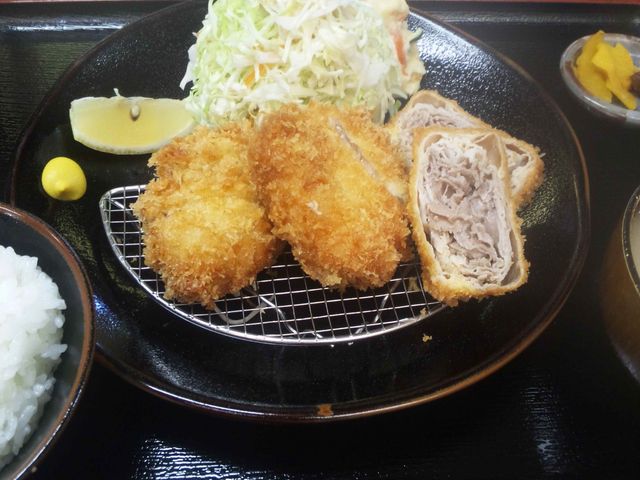 �g�����Ă̍��؂̃J�c_���؂̊�