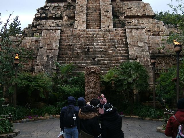 �C���f�B�E�W���[���Y�E�A�h�x���`���[_�����f�B�Y�j�[�V�[(R)