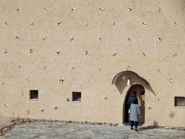 �����̃f�U�C��_�������s���U�C�N�^�C���~���[�W�A��